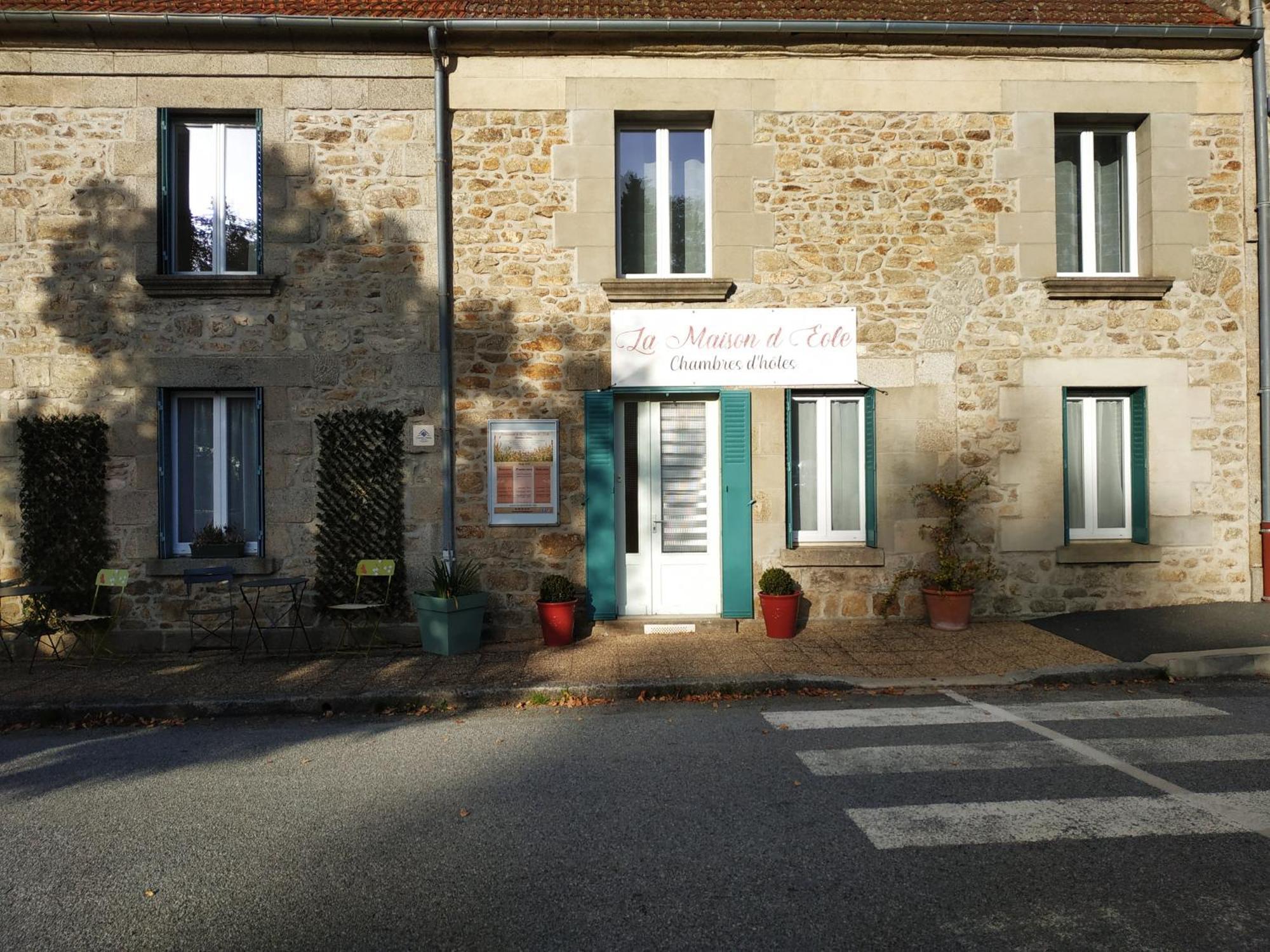 La Maison D Eole Saint-Sulpice-les-Champs Экстерьер фото